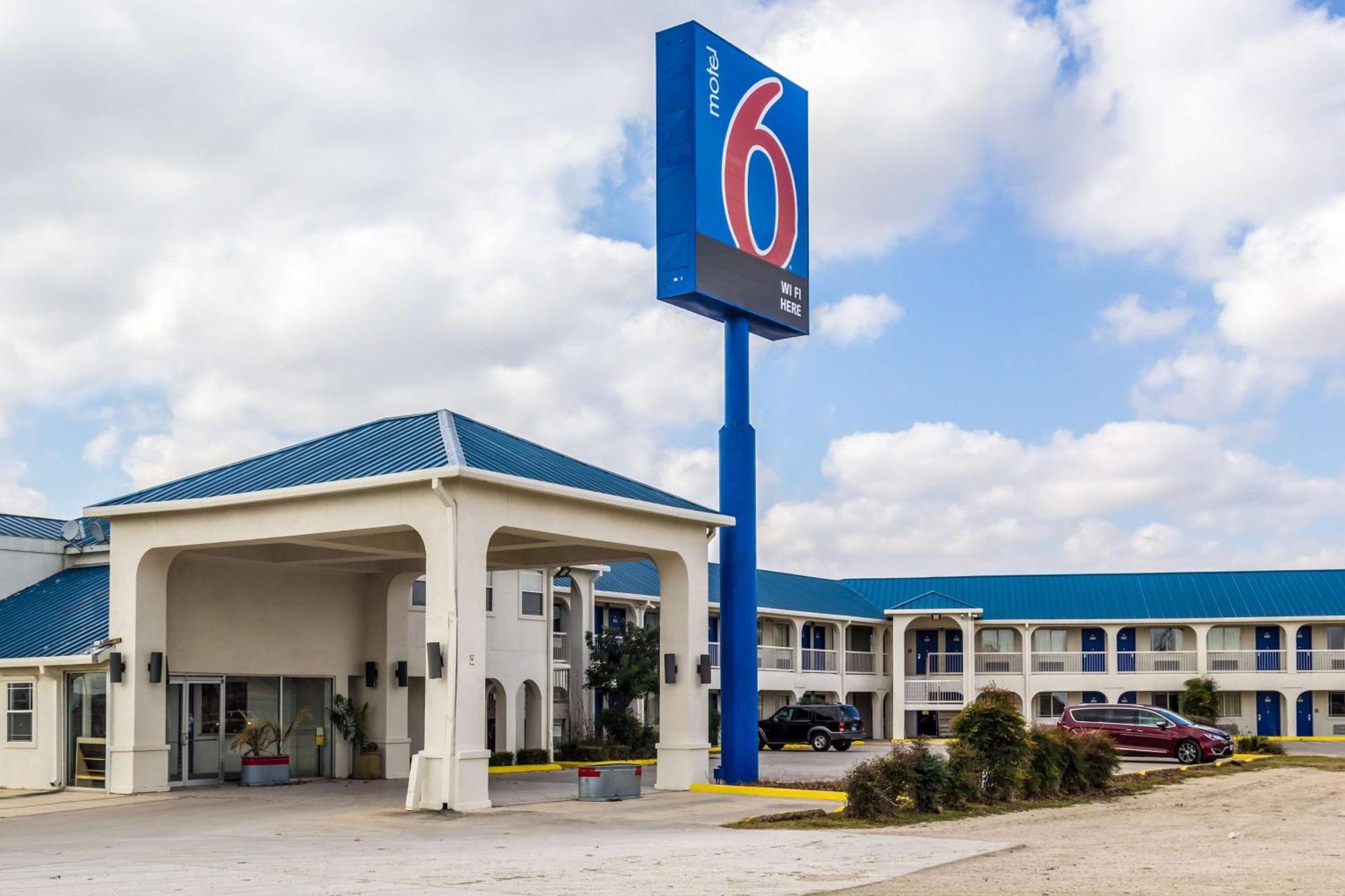 Motel 6 Seguin Tx Exterior foto